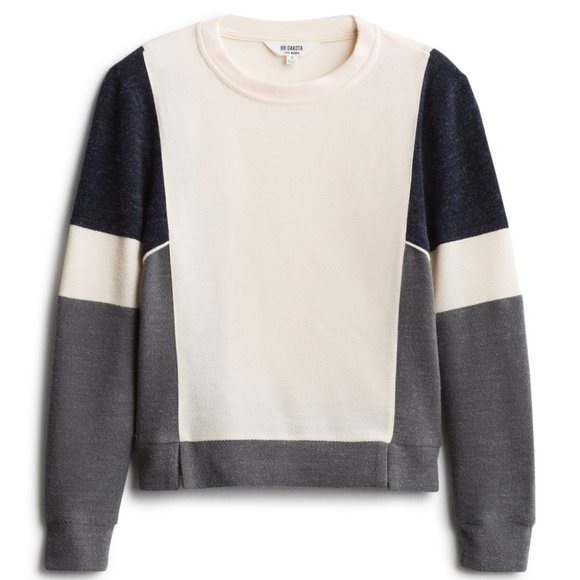 BB Dakota Tops - NWT Women's Steve Madden Knit Pullover